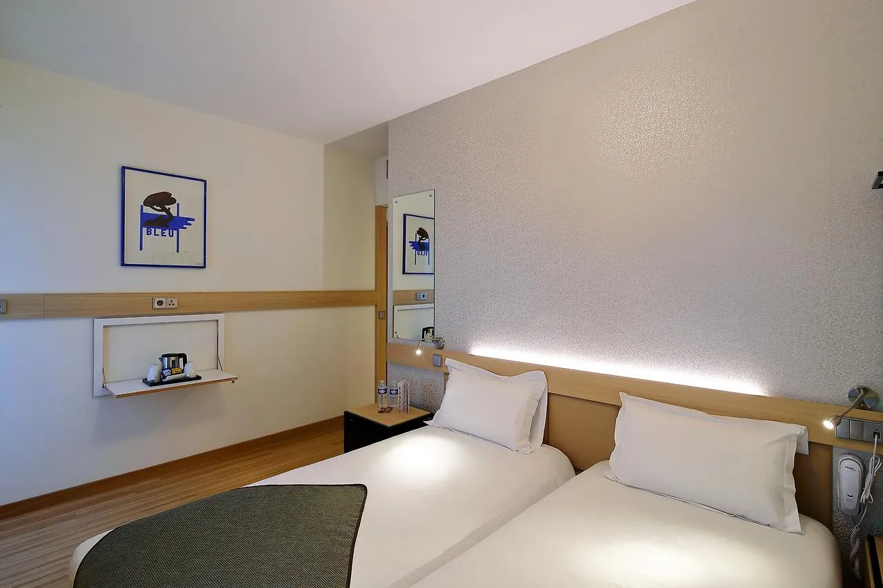 Hotel Hor Les Lumieres Paris 3*,  Frankreich